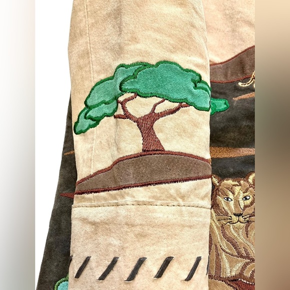 The Quacker Factory Suede Leather Jacket Embroidered Safari Size XS African - Picture 9 of 13